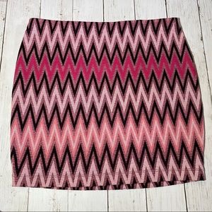 High Waisted Chevron Knit Mini Skirt - Express